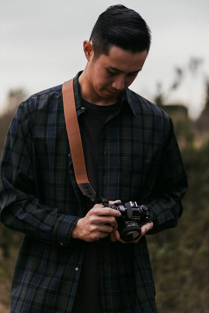 'S Tan Leather Camera Strap for DSLR or SLR Camera, DSLR Camera Strap. Camera Accessories. Canon Camera Strap. Nikon Camera Strap (Tan)